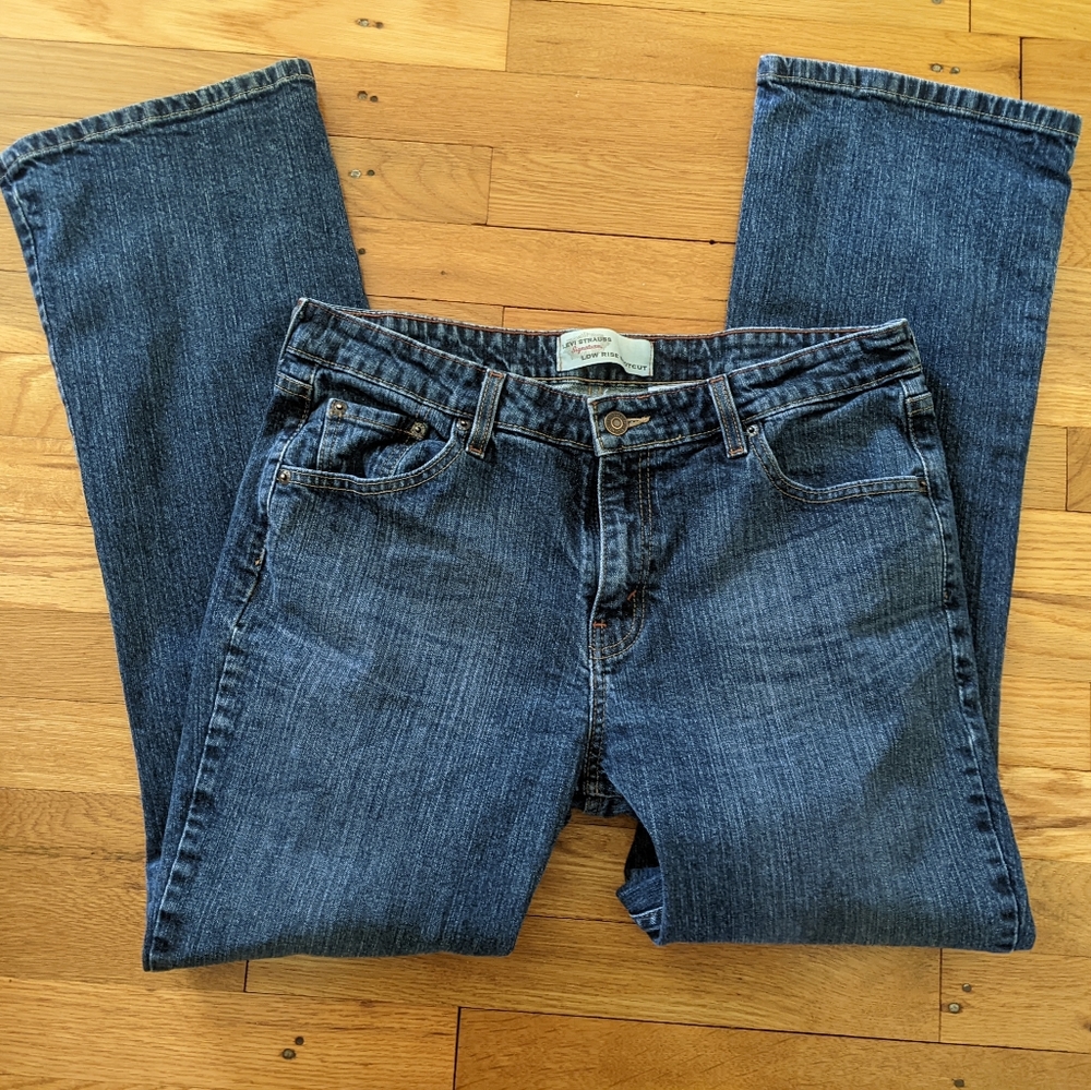 Y2K Levi's Signature Low Rise Boot Cut Jeans